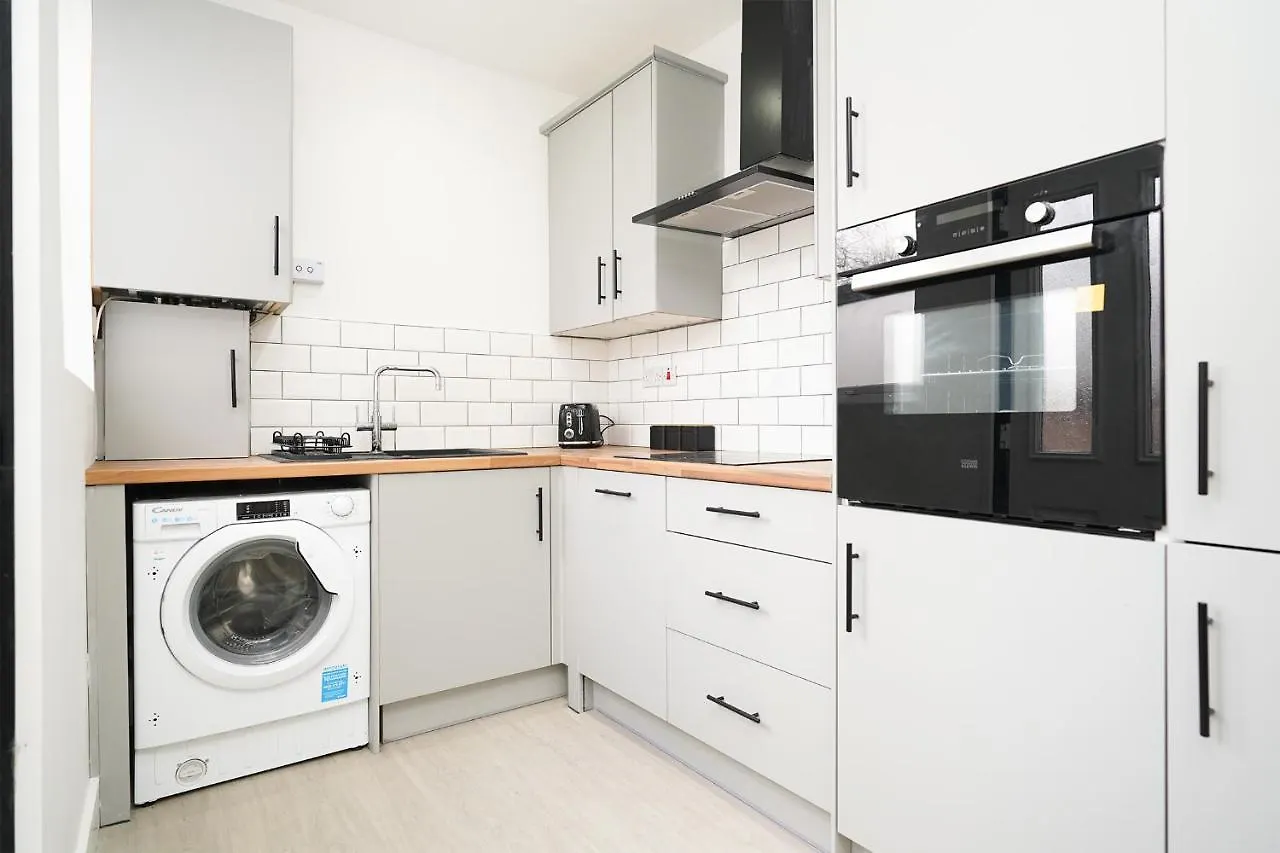 Apartment Charlotte House, Entire Private House, Close To City Centre, Wifi Sheffield