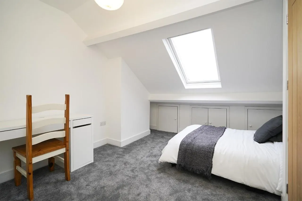 Apartment Charlotte House, Entire Private House, Close To City Centre, Wifi Sheffield